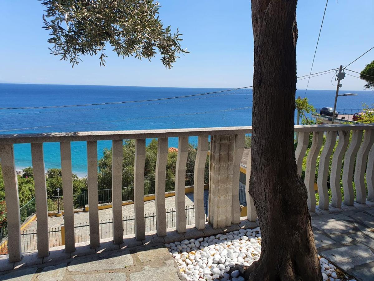 Una Finestra Sul Mare Monolocale Daire Bergeggi Dış mekan fotoğraf