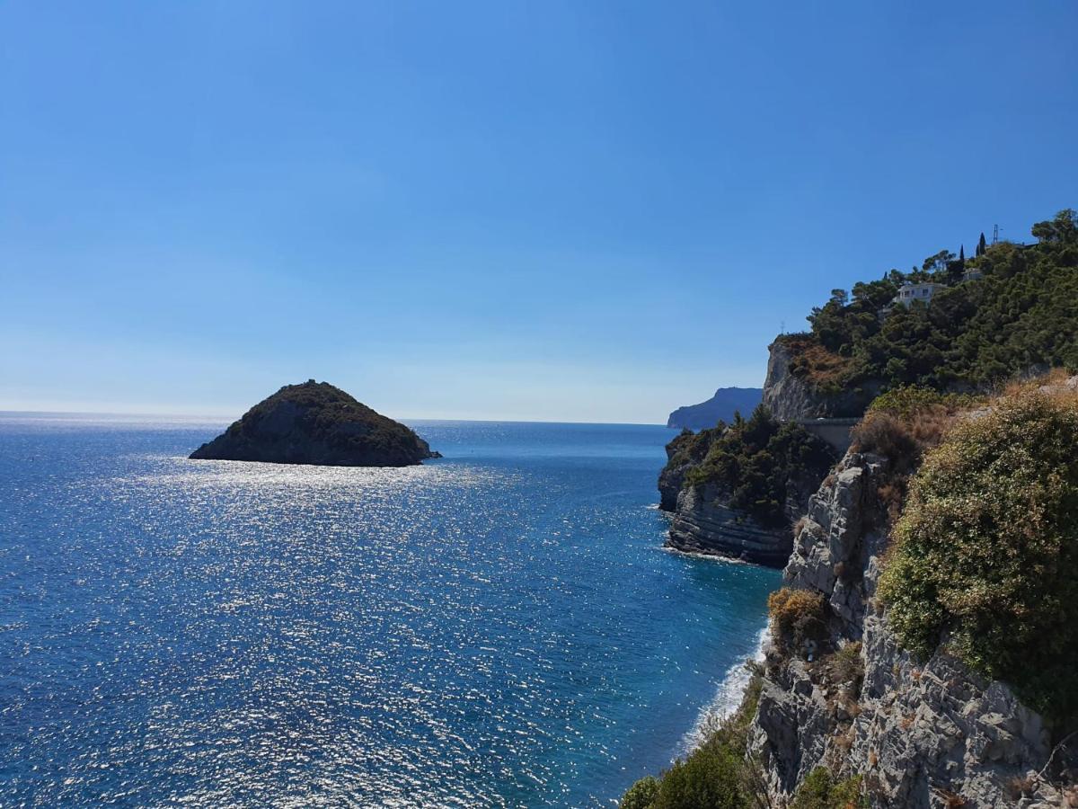 Una Finestra Sul Mare Monolocale Daire Bergeggi Dış mekan fotoğraf